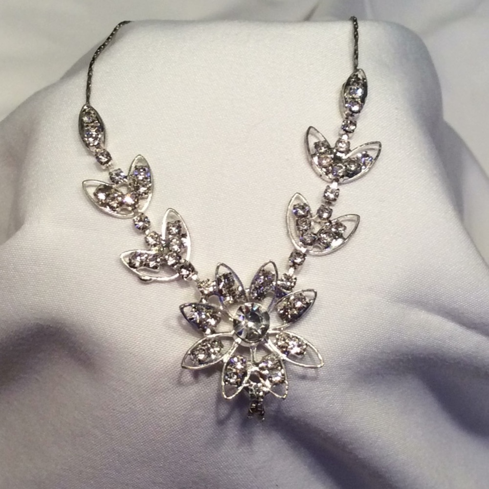 Necklace and Earring Set